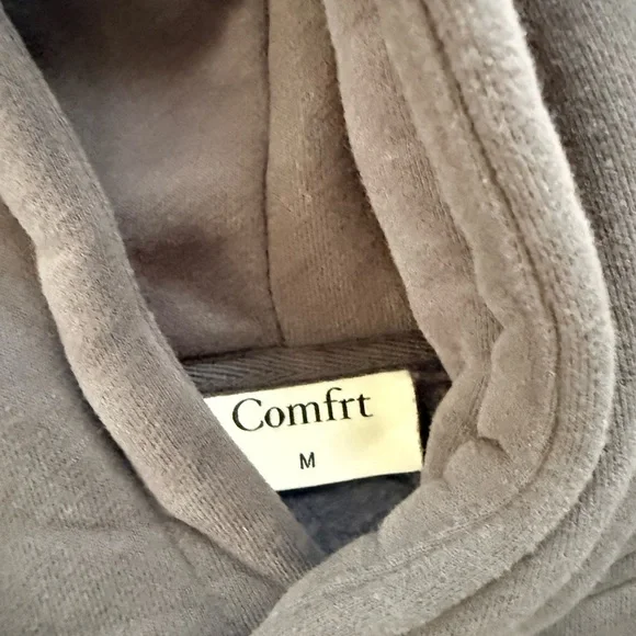 Comfrt Gray sweat shirt and pants set - Picture 2 of 3